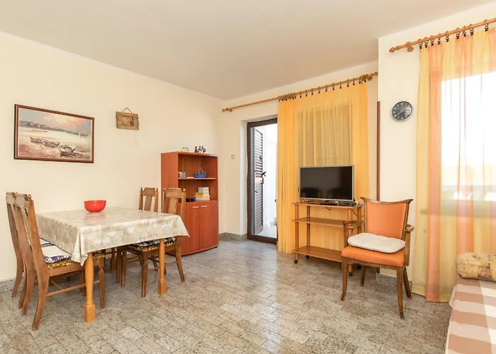 Apartment Marin Zarok Baska (Krk)
